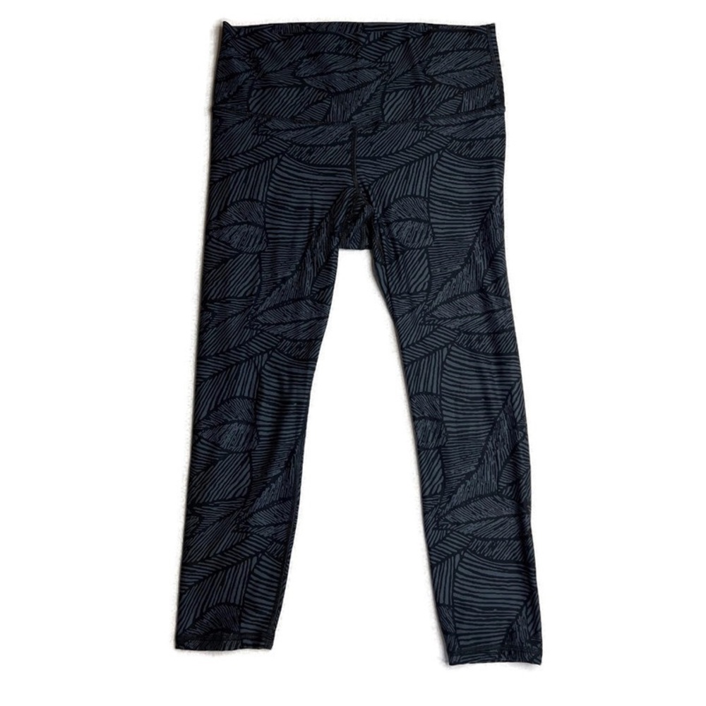 GLYDER Yoga Capri Athletic Leggings Black Gray Size M